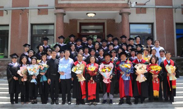 Graduates from Shandong Theological Seminary and pastors posted a group photo after a graduation ceremony on June 20, 2023.