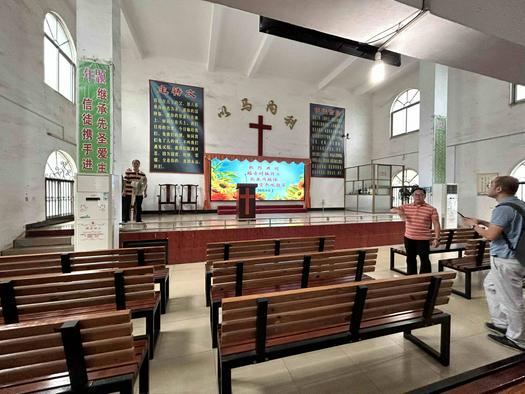 A picture of the main hall in the Litang Church of Binyang County in Nanning City, Guangxi Province