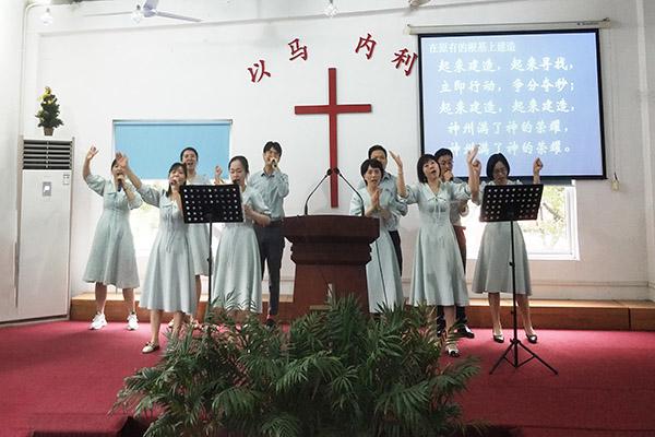 Suzhou Hushuguan Church held a Sunday service to celebrate the Mid-Autumn Festival on September 24, 2023.