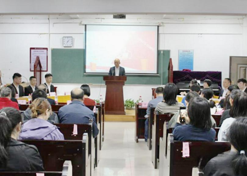 A debate themed "Truth reveals itself without argument, or truth becomes clearer through debate" was hosted at the Jiangxi Bible School in Nanchang City, Jiangxi Province, on November 7, 2023.
