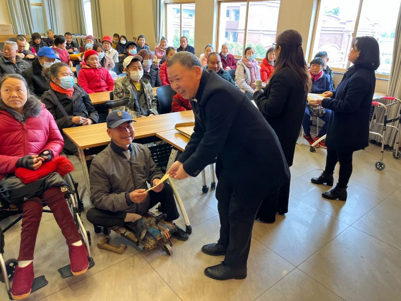 The Trinity International Church in Kunming, Yunnan, held an event to express care for believers before the Spring Festival on January 27, 2024