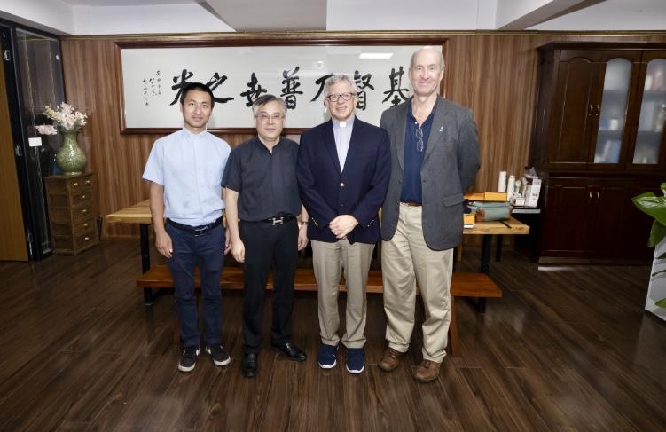 Representatives of the Outreach Foundation toured Gulou Church in Hangzhou City, Zhejiang Province, on October 13, 2024.