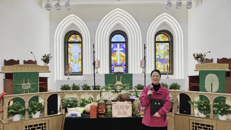 A Christian woman recited Bible scripture during the Bible Day event at Zhukoushi Church in Beijing on an unknown day in 2024.