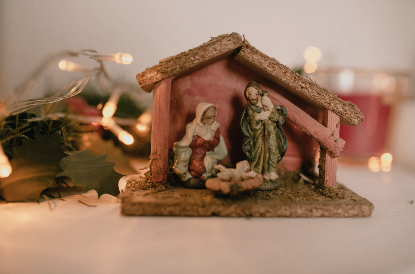 Birth of Jesus nativity set