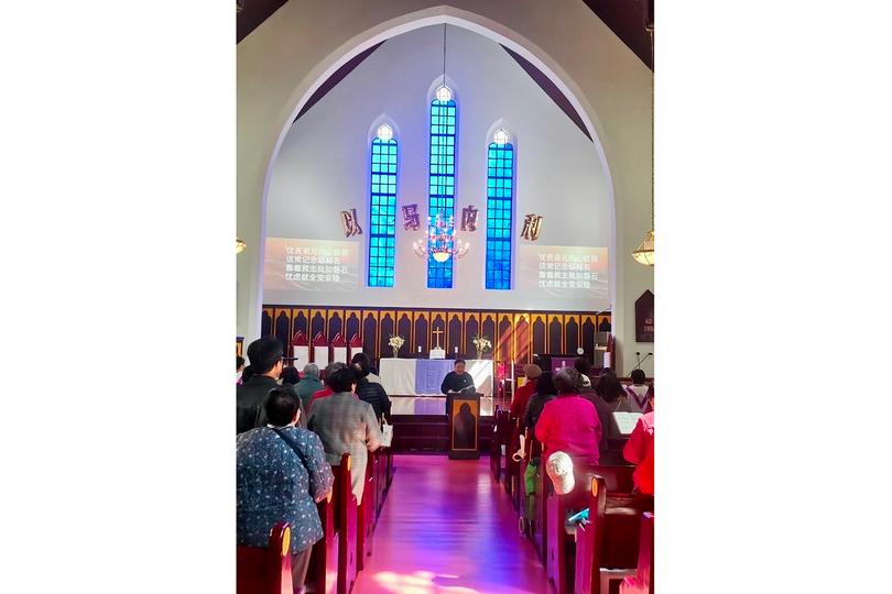 Mochoulu Church held an on-site Tuesday gathering in Nanjing, Jiangsu Province, on March 11, 2025.