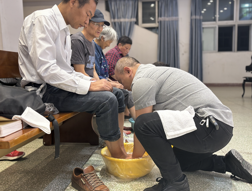 A church in central China held the Maundy Thursday foot-washing rite on April 17, 2025.
