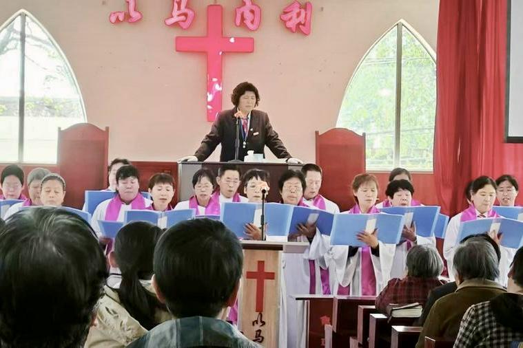 On April 20, 2025, Xiyi Church in Yaodu District, Linfen, Shanxi Province, held a thanksgiving worship service to celebrate Easter Sunday.