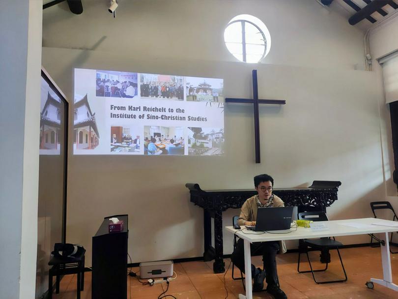 Mr. Clement Lo, assistant academic exchange officer of the Institute of Sino-Christian Studies, gave a presentation on the "Pioneer Experimentation of Christian-Buddhist dialogue of Rev. Dr. Karl Reichelt at Nanjing in the 1920s" to the faculty and students from Divinity School of Chung Chi College, the Chinese University of Hong Kong, on April 17, 2025.