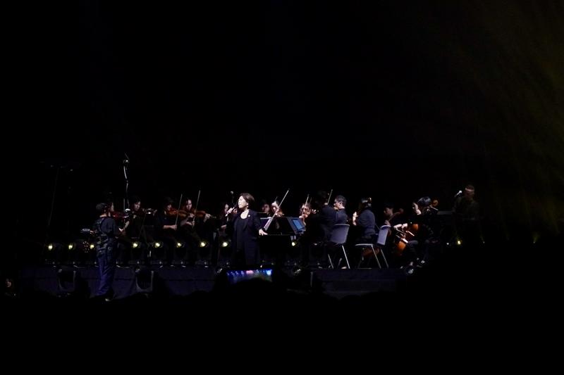 Rev. Sandy Yu, CEO and one of the worship leaders of the Stream of Praise Music Ministries, praised the Lord during the team's 2025 Asia Tour at the Hong Kong Convention & Exhibition Centre on August 2, 2025.