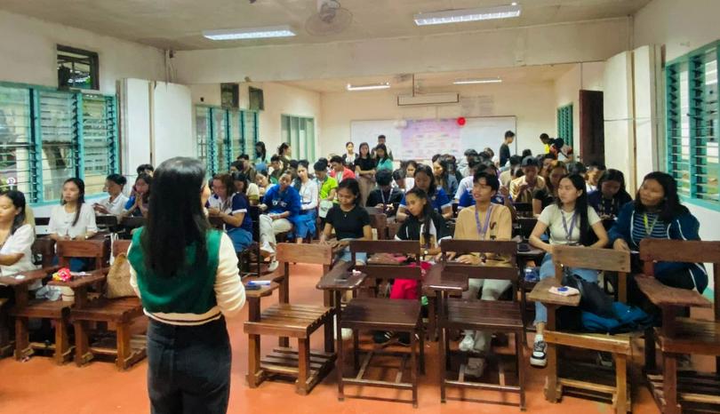 Ms. Glendz spoke at an activity in a campus in the Phillipines.