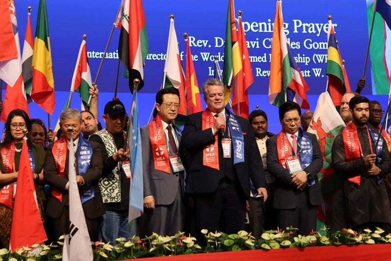 Prayers to open the worship at the 14th World Evangelical Alliance's General Assembly in Seoul on October 27, 2025.