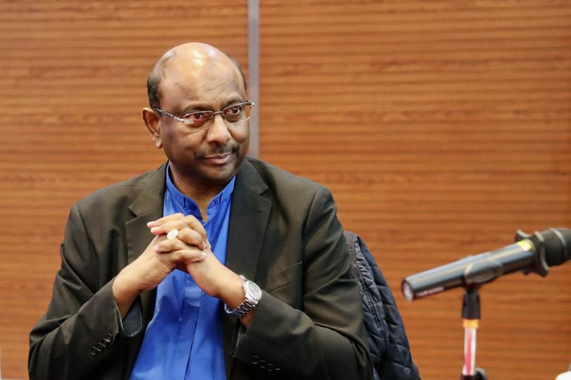 Rev. Prof. Dr Jerry Pillay, general secretary of the World Council of Churches, visited the Amity Printing company in Nanjing, Jiangsu Province, on November 17, 2025.