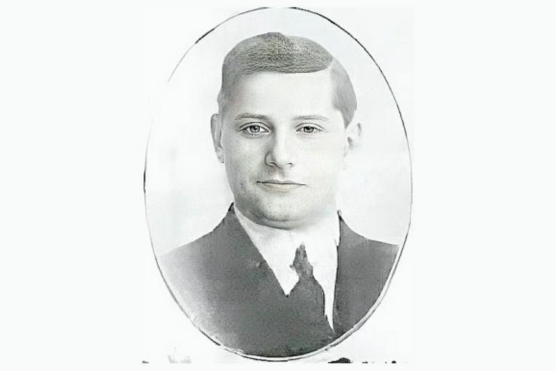 A poitrait of Mr. Fred Trimble