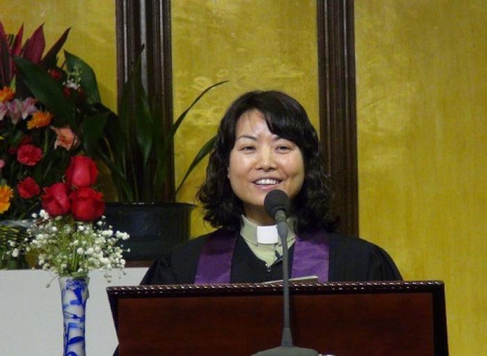 The senior pastor Liu Cuimin of Beijing Chongwenmen Church