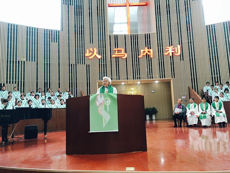 Chao Shengjie, former President of TSPM, preached the sermon on the celebration service on November 8, 2015.