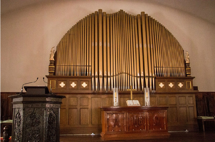 pipe organ