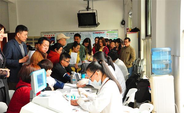 Lion Church holds blood donation