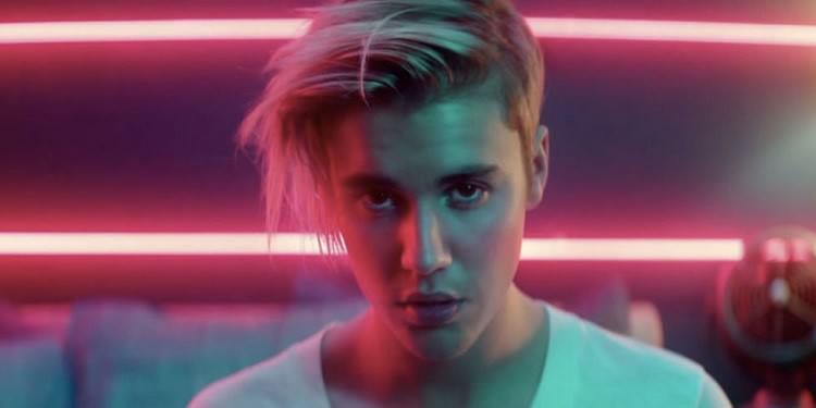 Justin Bieber Reveals Favorite Worship Song, Details Here!