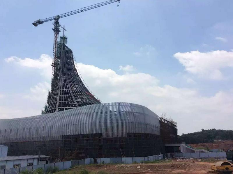 Xingsha Church in construction