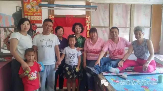 One team visits the lonely elderly people