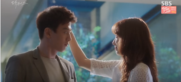 Kim Rae Won Shares Details Talked-About Kissing Scenes With Park Shin Hye In ‘Doctors’
