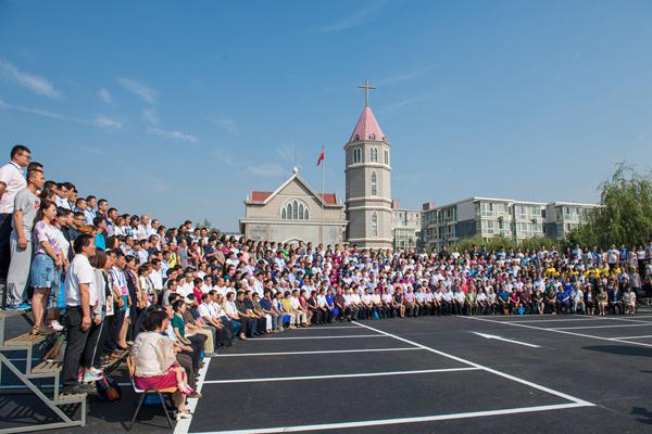 Yanjing Theological Seminary Celebrates 30th Anniv.