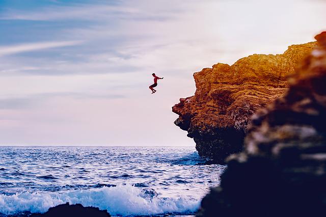 Cliffdiver