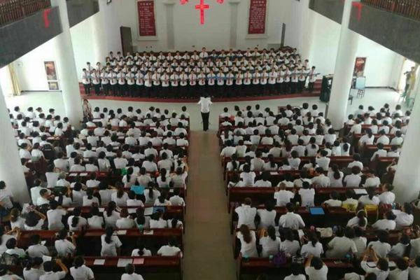 Inside Hancheng Church: