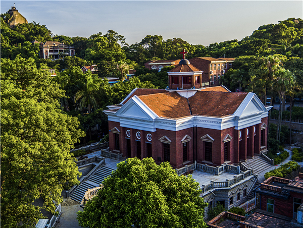 Trinity Church on Gulangyu Island(Credit: glysyw.com)