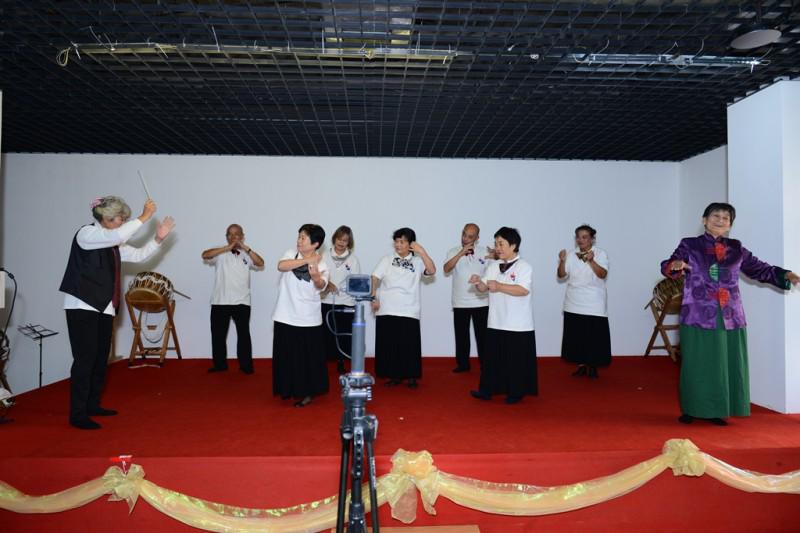 A cross stitch handmade by the congregation,