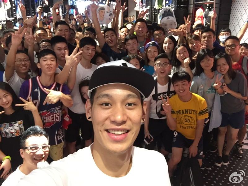 Jeremy Lin Fans Jeremy Lin Still Trusts in God after Suffering Knee Injury - China ...
