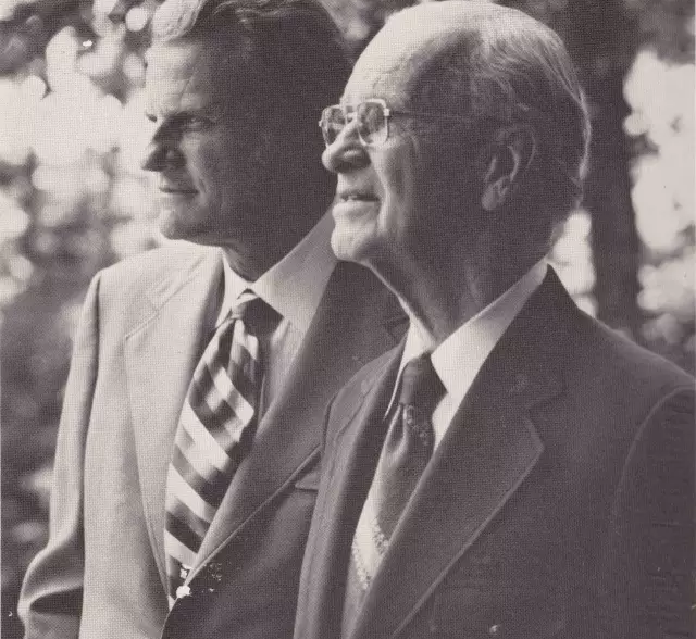 Billy Graham and his father-in-law, Dr. Lemuel Nelson Bell who was a medical missionary in China
