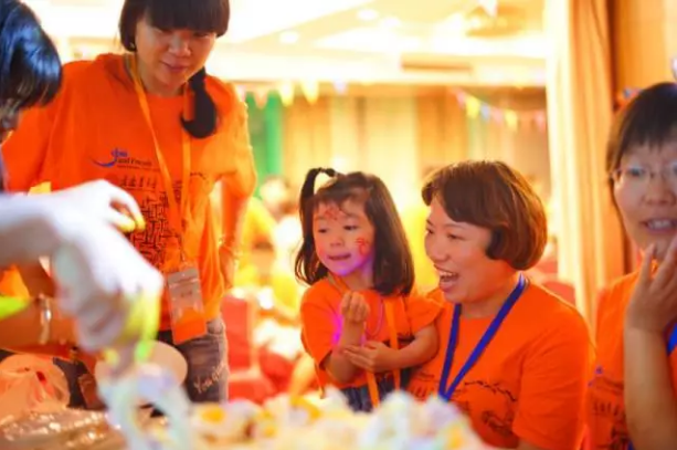 Amity Foundation, China's largest Christianity-based charity organization, carried out a social service project with churches in 2017. 