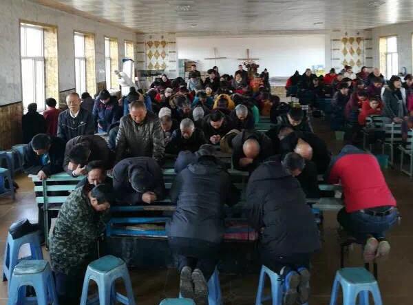 Believers prayed the new church construction. 