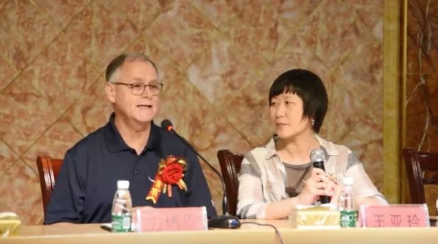 Mr. Brian Funk shared the story of Joni in the wheelchair distribution ceremony held in a church of Huai'an, May 24, 2018.