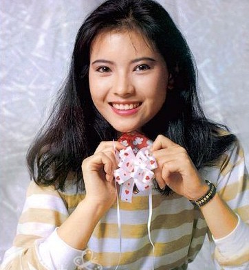 Yammie Lam 