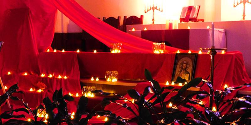 Yanjing Theological Seminary held an evening service in Taize style on March 31, 2019.