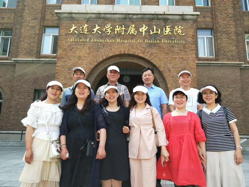 The members of the ministry called "God sent me to love you" of Wafangdian Church