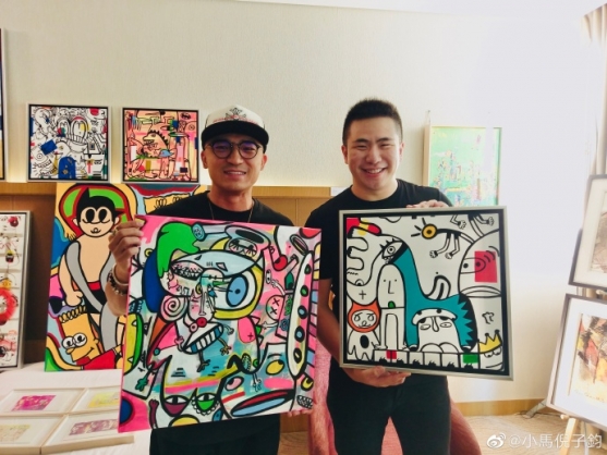 On July 17, 2020, Morrison Ni and a Christian man who bought his first painting showed his works.