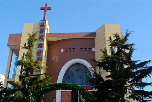 Fengshou Road Church in Dalian, Liaoning