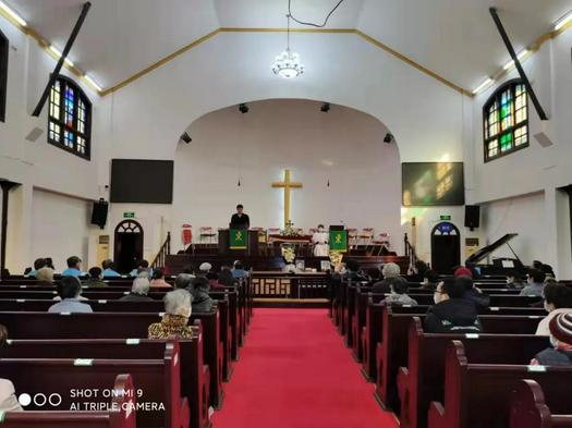 Goangxiang Church in Suzhou, Jiangsu, launched a collective memorial service for 13 deceased believers on November 10, 2021.