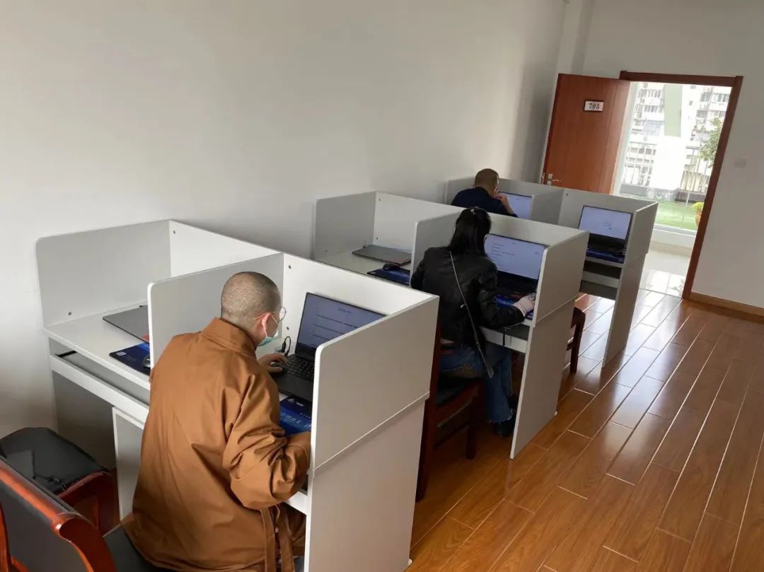 Jiangsu Province held the first Internet religious information service license examination in Nanjing City on April 19, 2022.