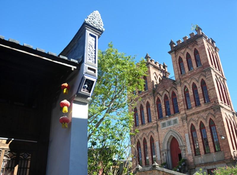 The exterior of Cangxia Church in Fuzhou, Fujian