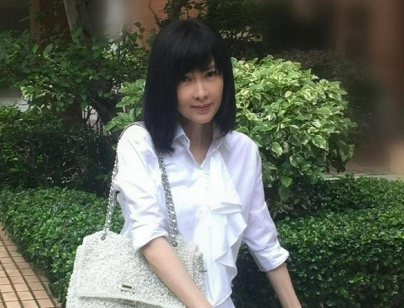 Hong Kong singer-actress Vivian Chow